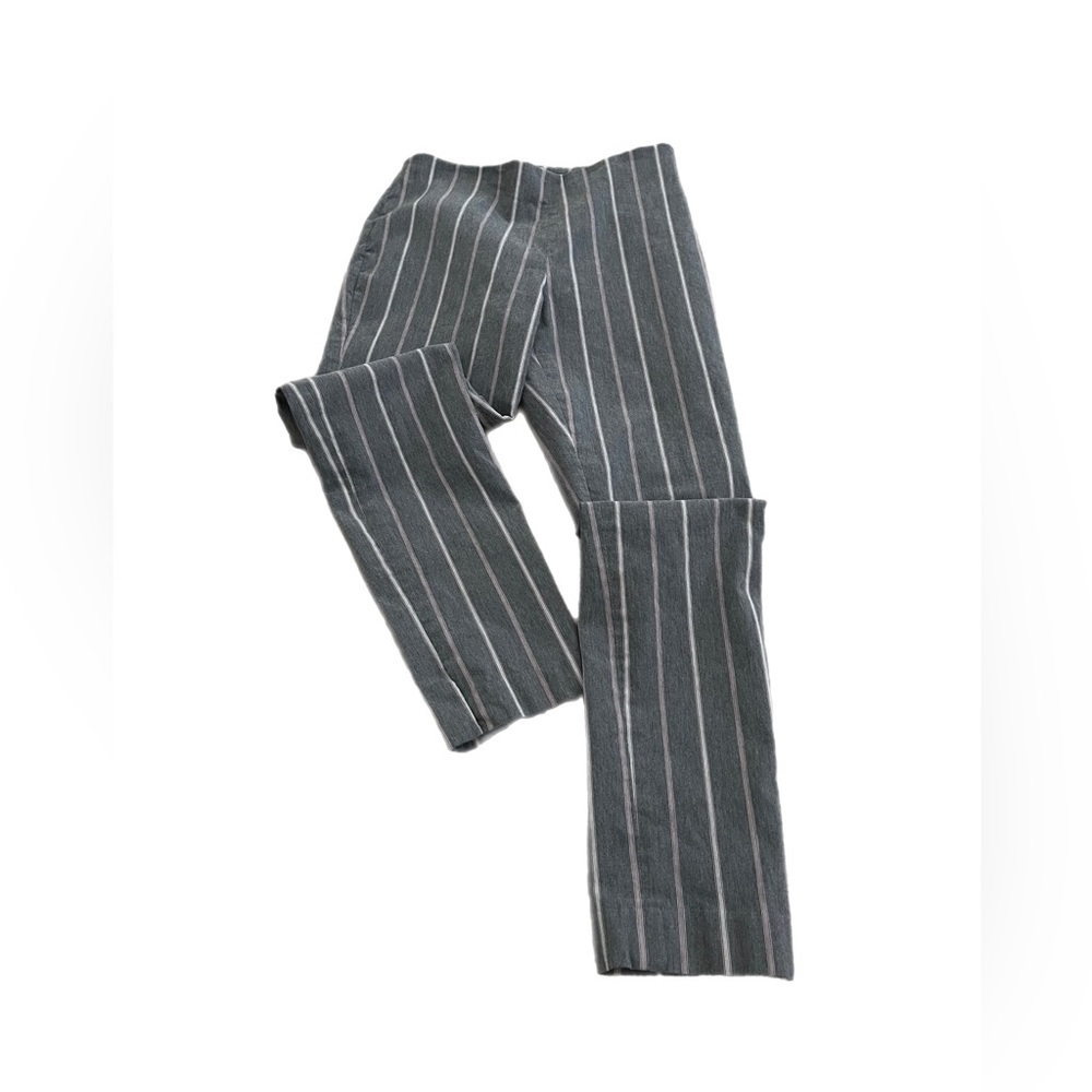 Calvin Klein straight leg gray pink & white pinstripes stretchy banded pant Sz M